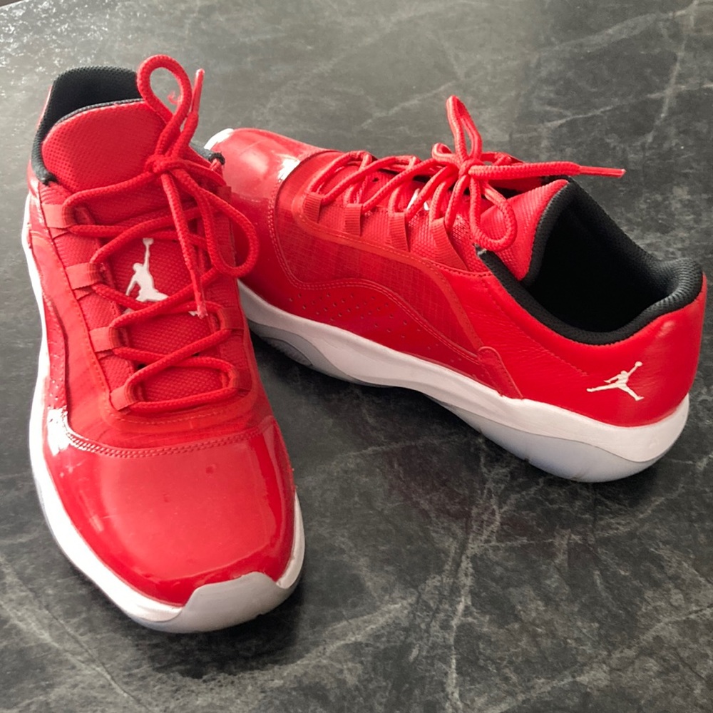 Air Jordan 11 - worn once